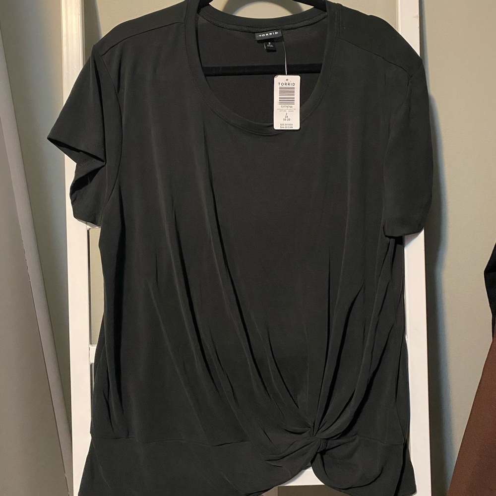 Black torrid shirt.  Size 2 NWT